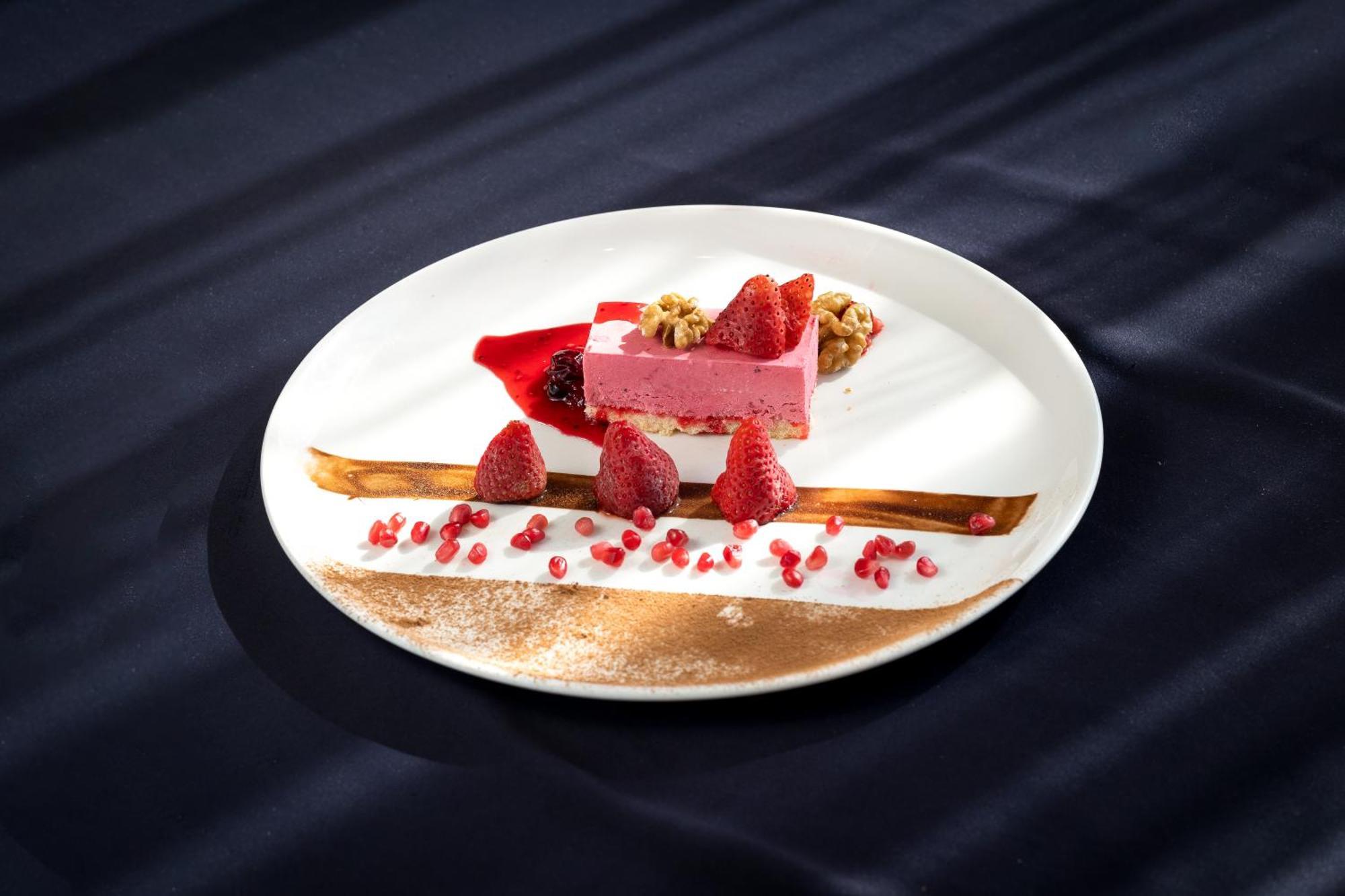 Amazona Hotel พริสตีนา ภายนอก รูปภาพ