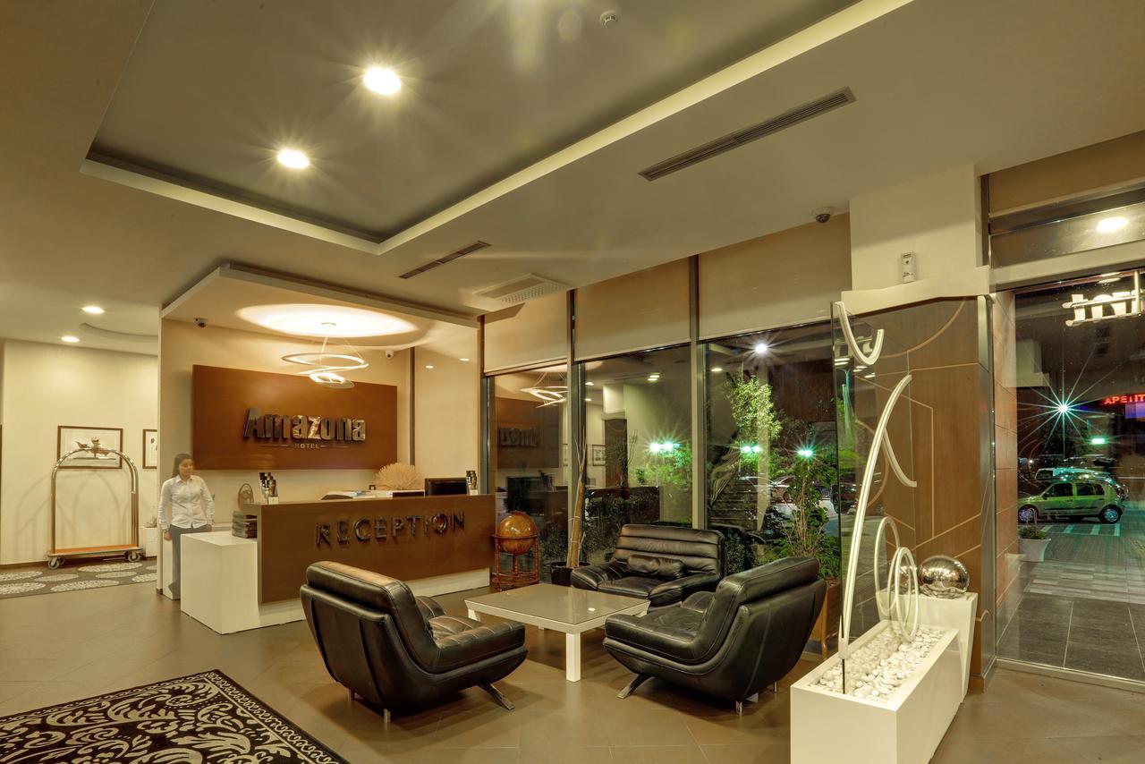 Amazona Hotel พริสตีนา ภายนอก รูปภาพ